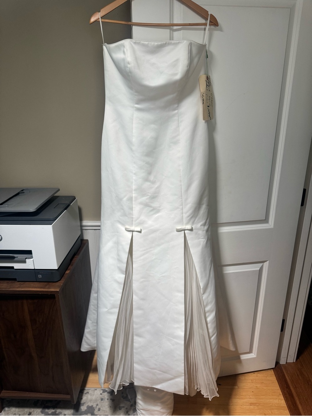 D’Zage Strapless Wedding Dress